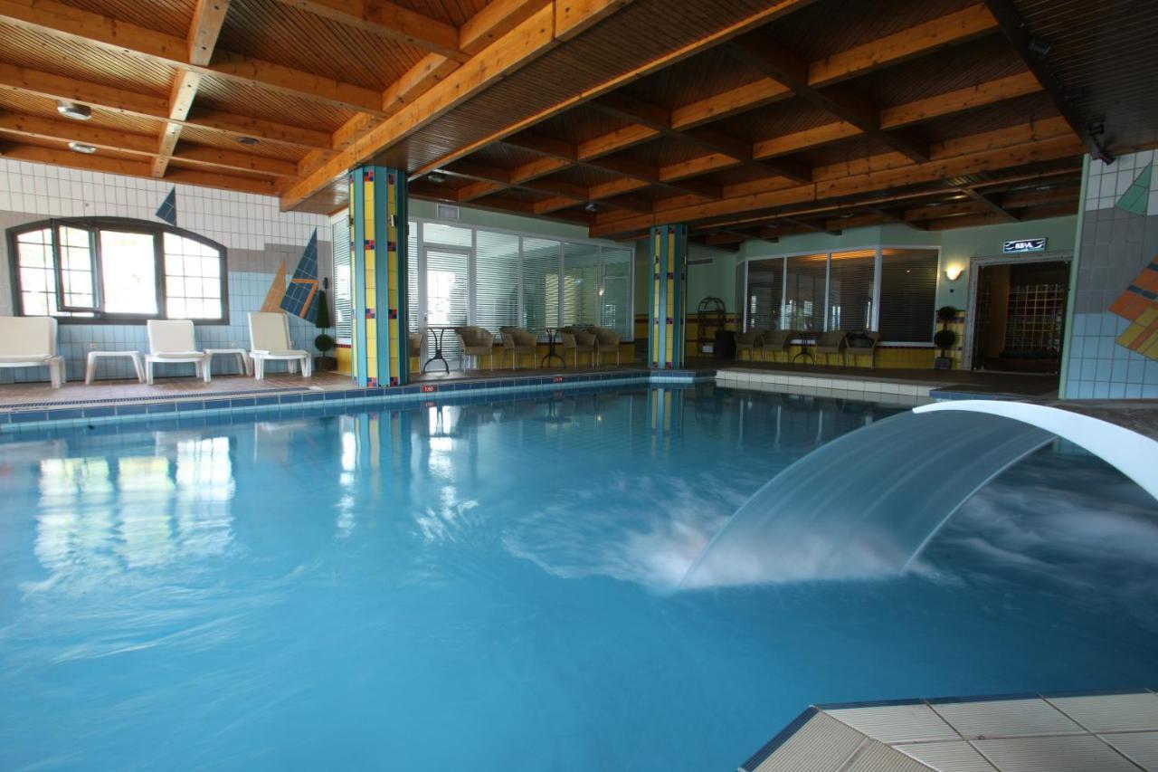 Hotel Spa Montana كاربينيسي المظهر الخارجي الصورة