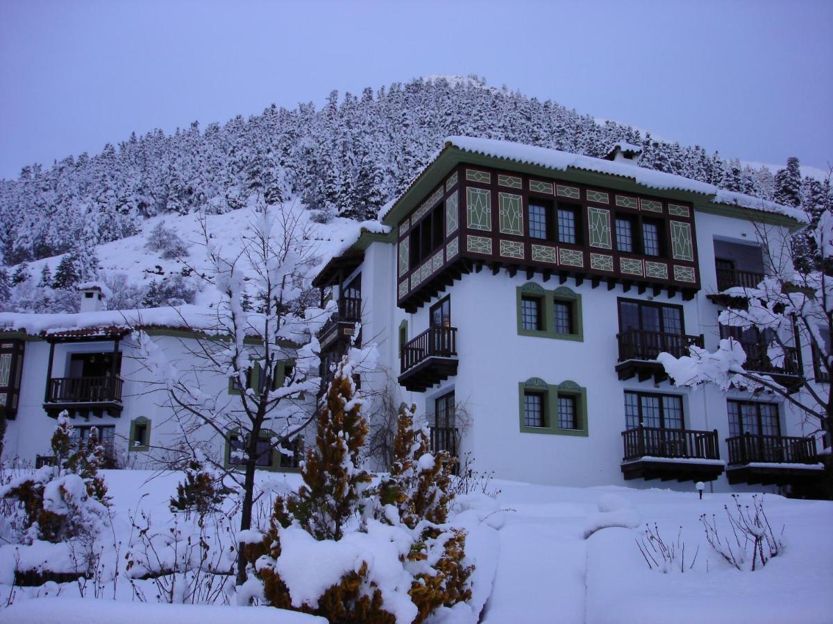 Hotel Spa Montana كاربينيسي المظهر الخارجي الصورة